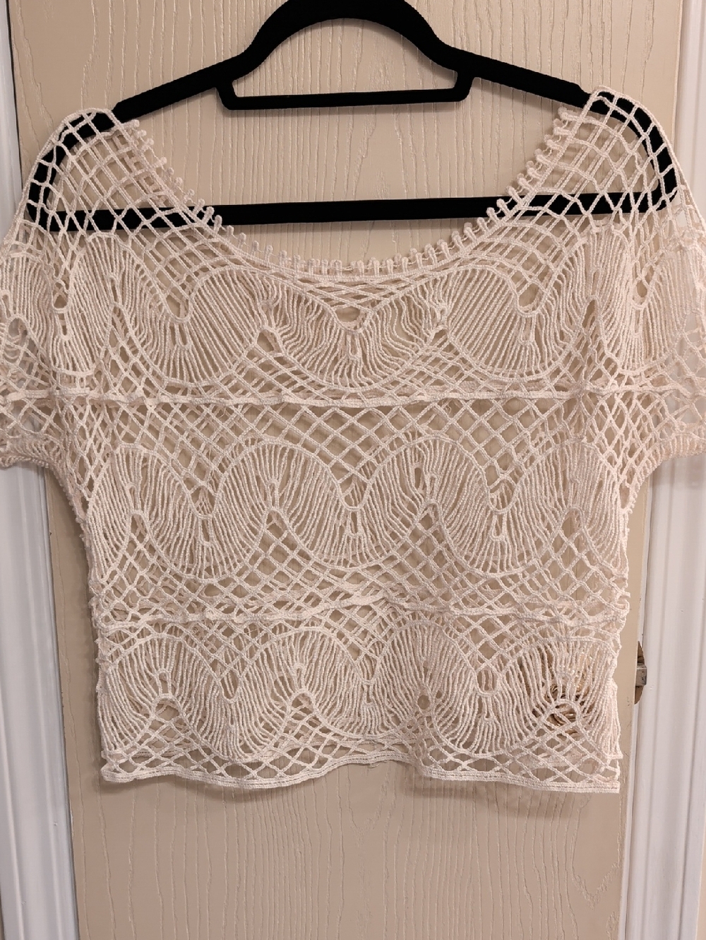 Solutions Beachy Boho Crochet Lace Short Sleeve Crop Top 100% Cotton - Size L